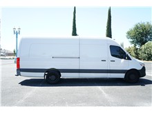 Vehicle Thumb #6