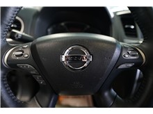 Vehicle Thumb #19