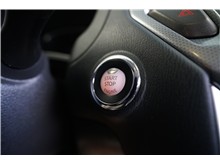 Vehicle Thumb #26