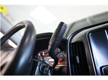 Vehicle Thumb #22