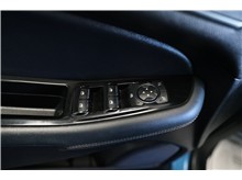 Vehicle Thumb #16