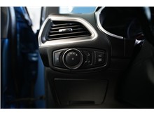 Vehicle Thumb #18