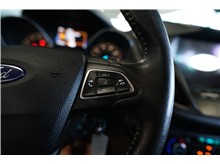 Vehicle Thumb #20