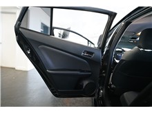 Vehicle Thumb #14