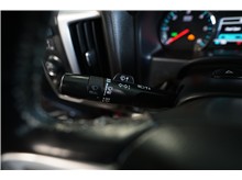 Vehicle Thumb #22