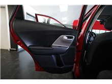 Vehicle Thumb #15