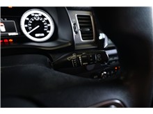 Vehicle Thumb #24