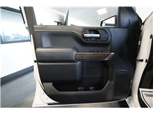 Vehicle Thumb #15