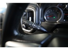 Vehicle Thumb #22