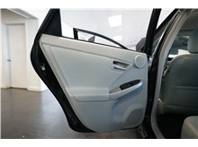 Vehicle Thumb #14