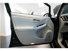 Vehicle Thumb #15