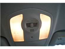 Vehicle Thumb #28