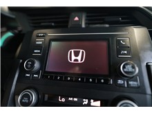 Vehicle Thumb #21