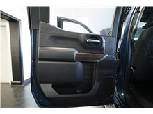 Vehicle Thumb #14