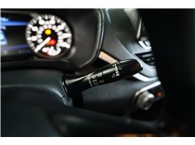 Vehicle Thumb #23