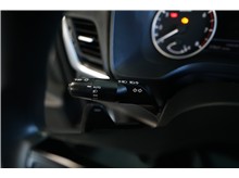 Vehicle Thumb #21