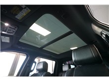 Vehicle Thumb #29