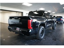 Vehicle Thumb #7