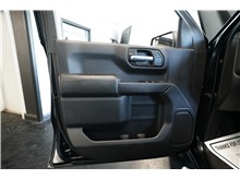 Vehicle Thumb #15