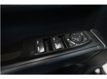Vehicle Thumb #16