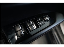 Vehicle Thumb #17