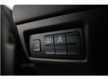 Vehicle Thumb #19