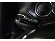 Vehicle Thumb #24