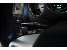 Vehicle Thumb #20