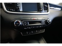 Vehicle Thumb #20