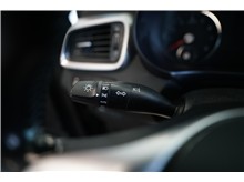 Vehicle Thumb #23