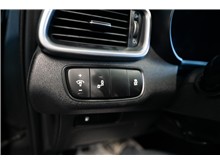 Vehicle Thumb #17