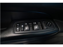 Vehicle Thumb #17