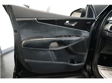 Vehicle Thumb #16
