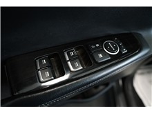 Vehicle Thumb #17