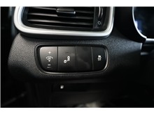 Vehicle Thumb #18