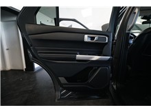 Vehicle Thumb #15