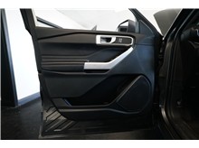 Vehicle Thumb #16