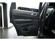 Vehicle Thumb #14