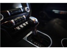 Vehicle Thumb #17