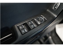Vehicle Thumb #16