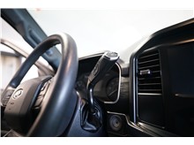 Vehicle Thumb #20
