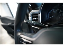 Vehicle Thumb #21