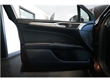 Vehicle Thumb #15