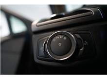 Vehicle Thumb #17