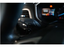 Vehicle Thumb #22