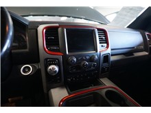 Vehicle Thumb #18