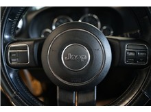 Vehicle Thumb #17