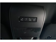 Vehicle Thumb #24