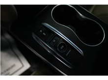 Vehicle Thumb #21
