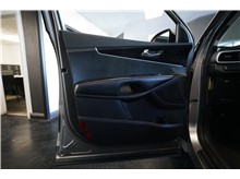 Vehicle Thumb #15